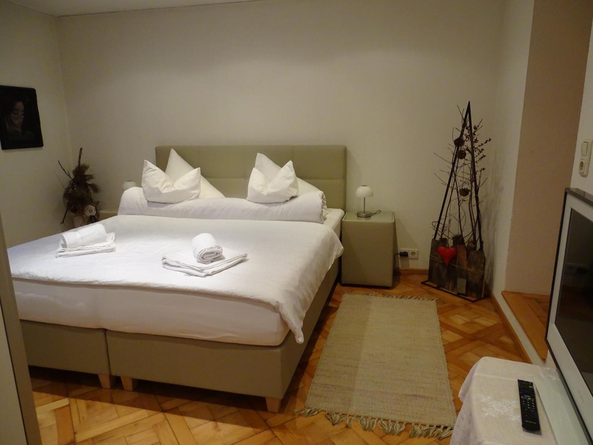 שרונס Appartment Marent מראה חיצוני תמונה